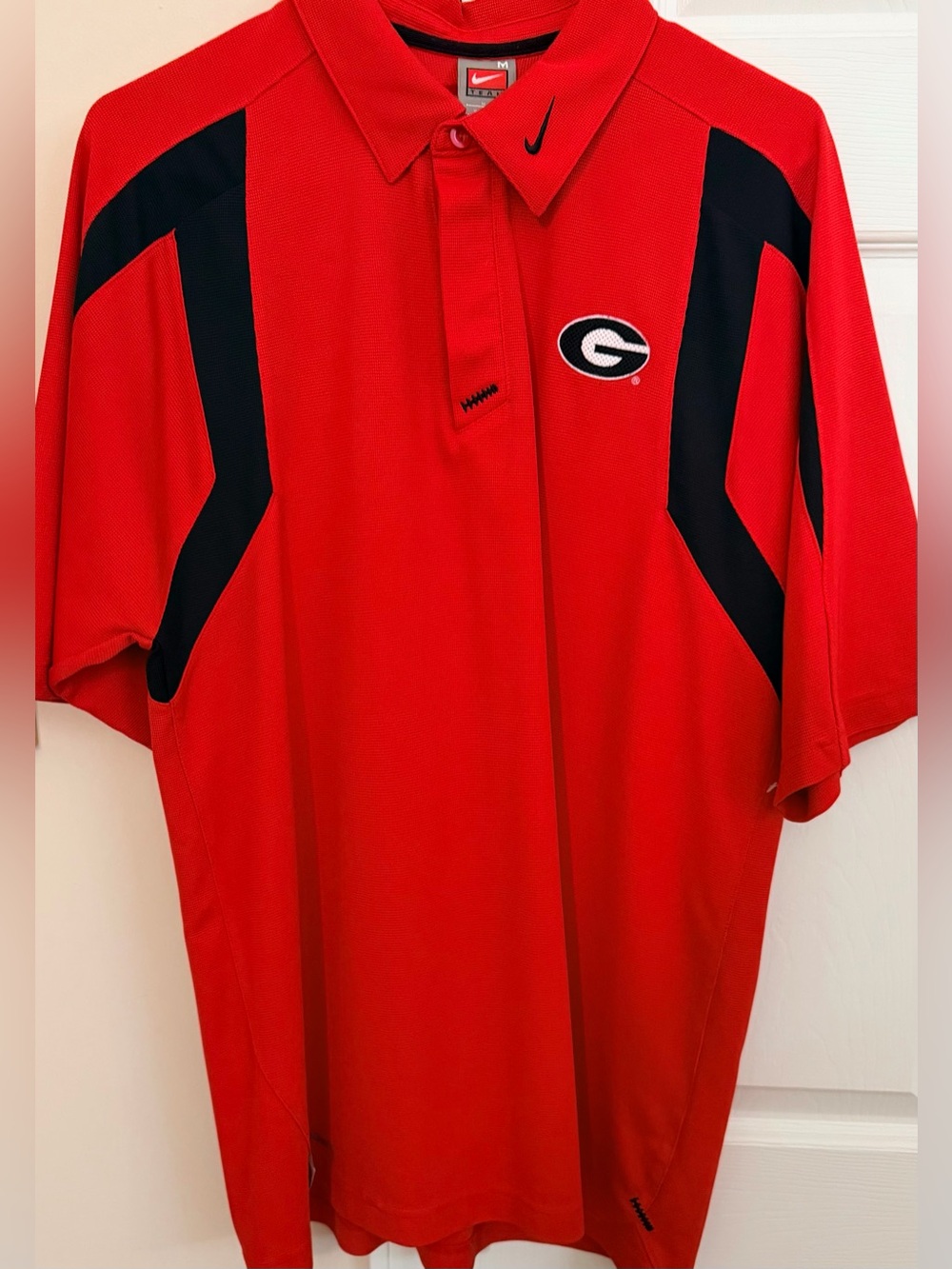 Nike Fit Dry UGA Themed Multicolor Men’s M Short Sleeve Polo Shirt